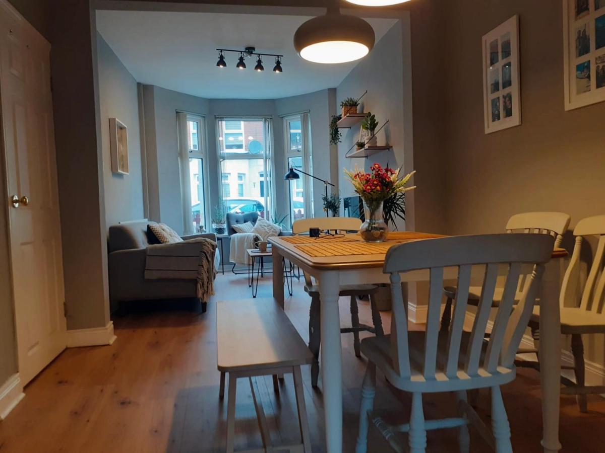 Ferienwohnung J&S Downtown Sky Attic House Belfast Exterior foto