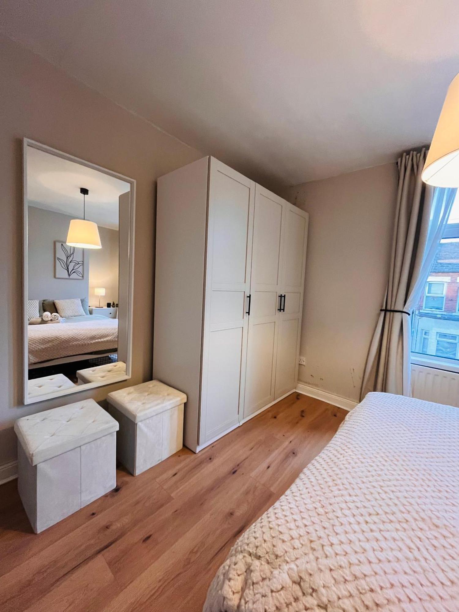 Ferienwohnung J&S Downtown Sky Attic House Belfast Exterior foto